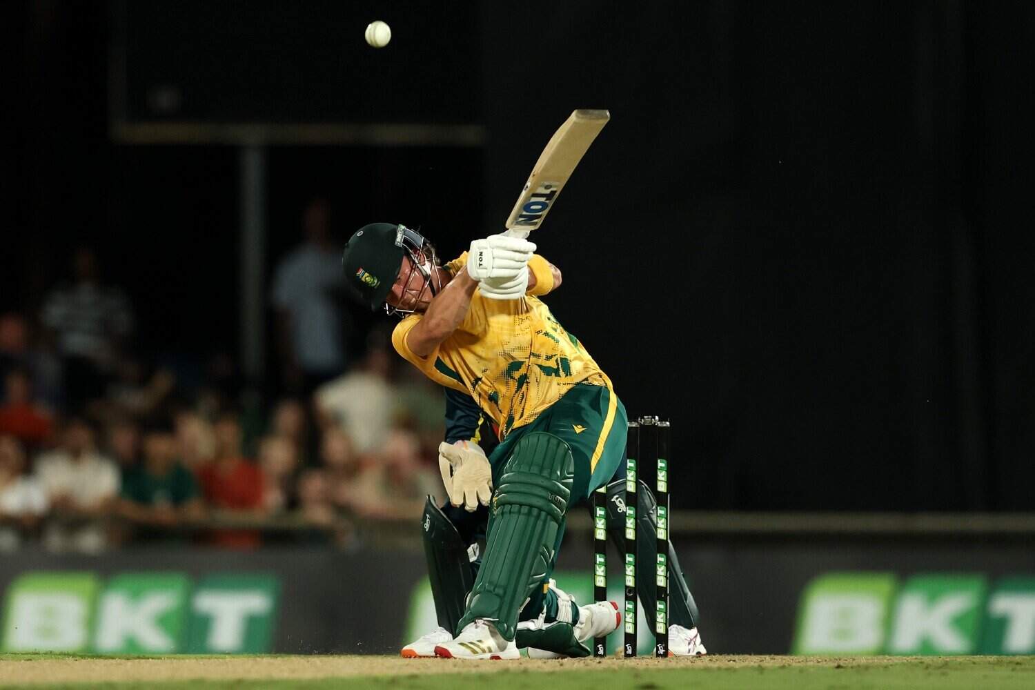 Brevis brilliance levels Proteas Australia T20 series in Darwin